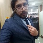 Profesor de Filosofía con magister en educación